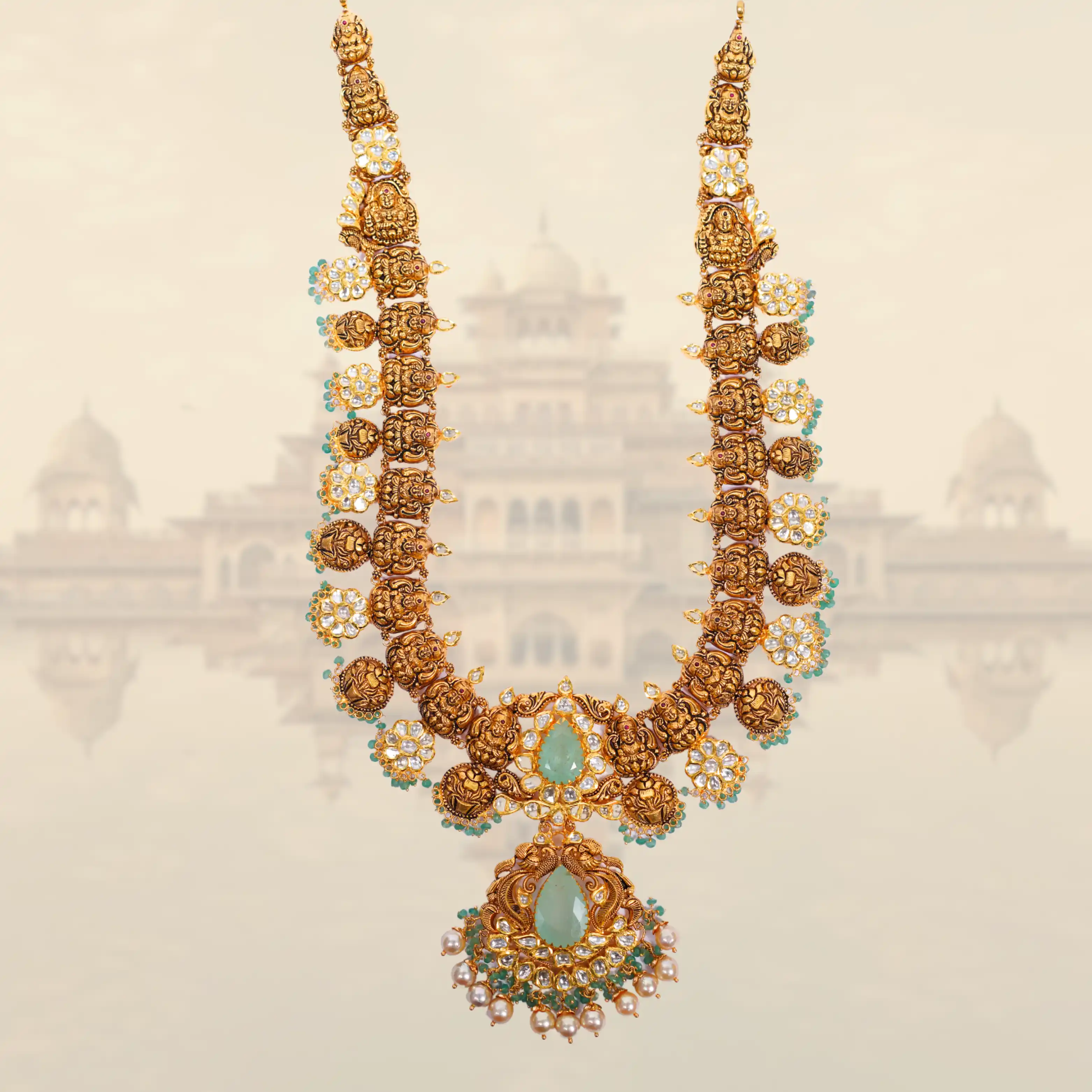 ✨ Antique Emerald Temple Haram with Pearls 💚