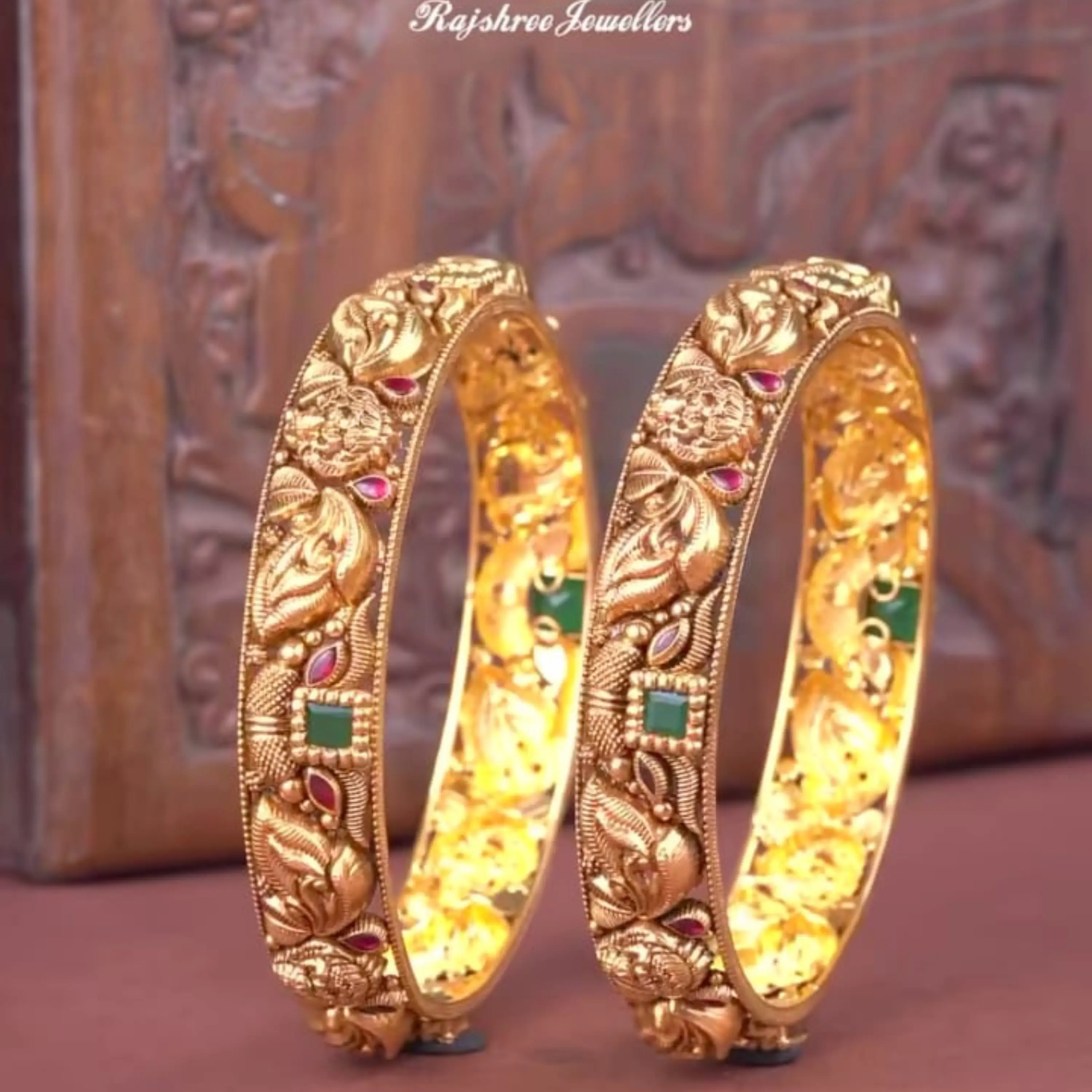 ✨ Antique Carved Gold Bangles with Gemstone Accents 💎