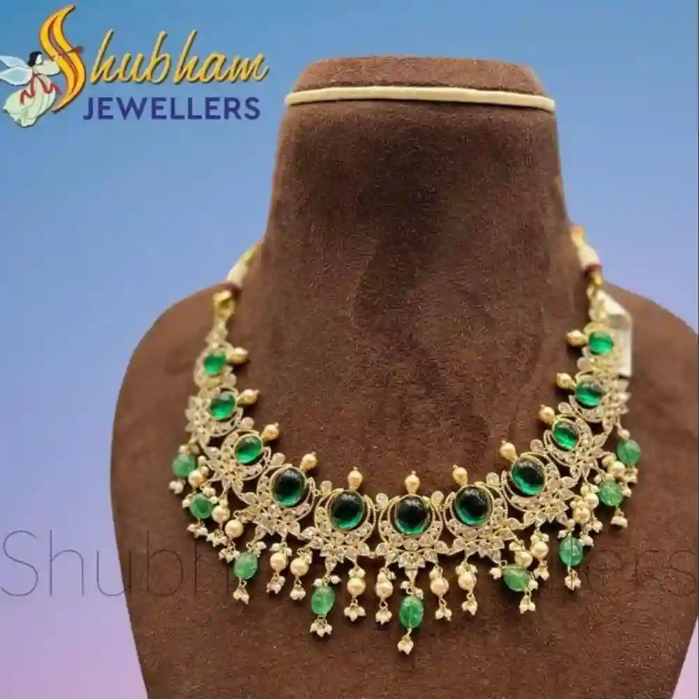 💚 Antique Gold Choker with Emerald Stones ✨