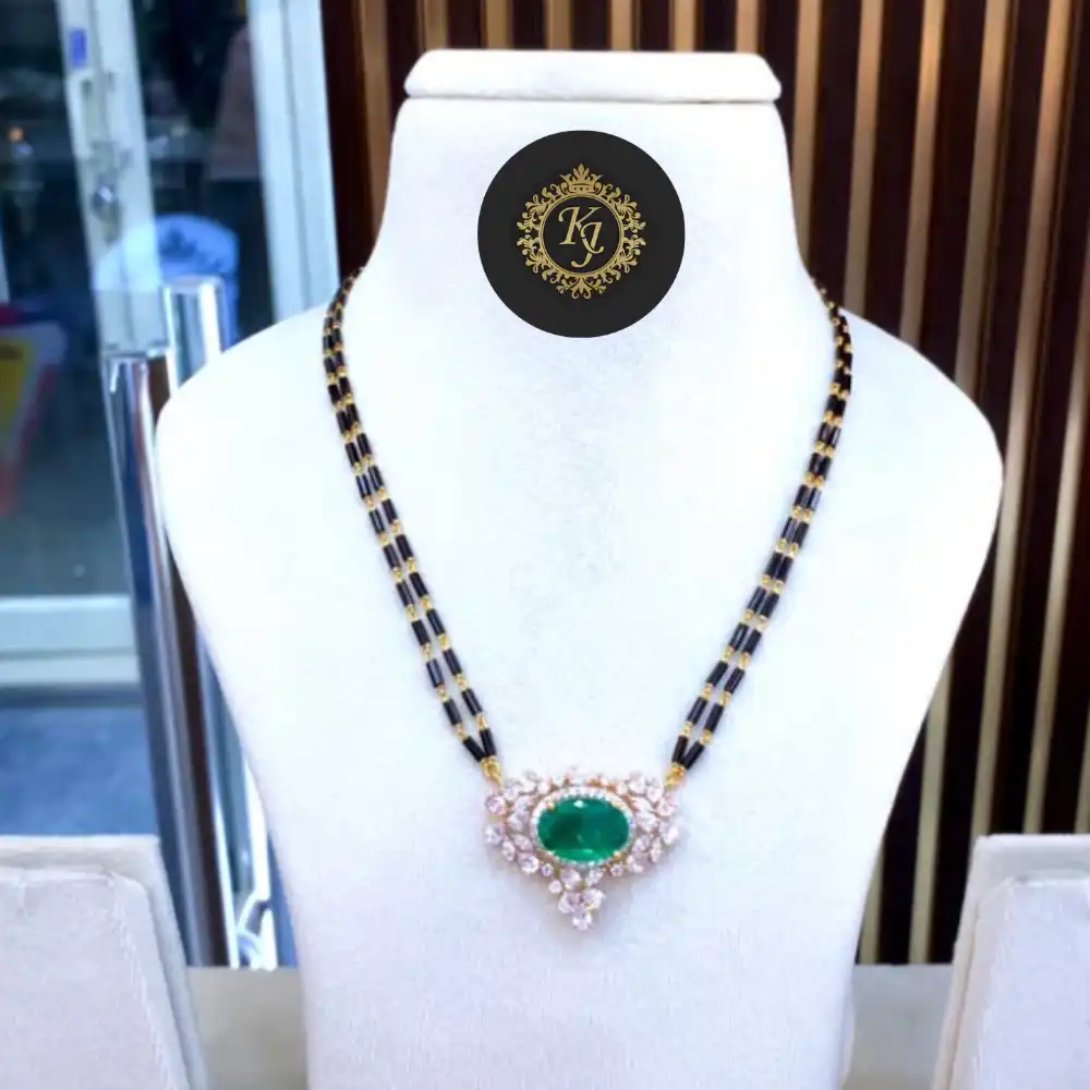 Stylish Emerald Stone Mangalsutra ✨ Classic Design