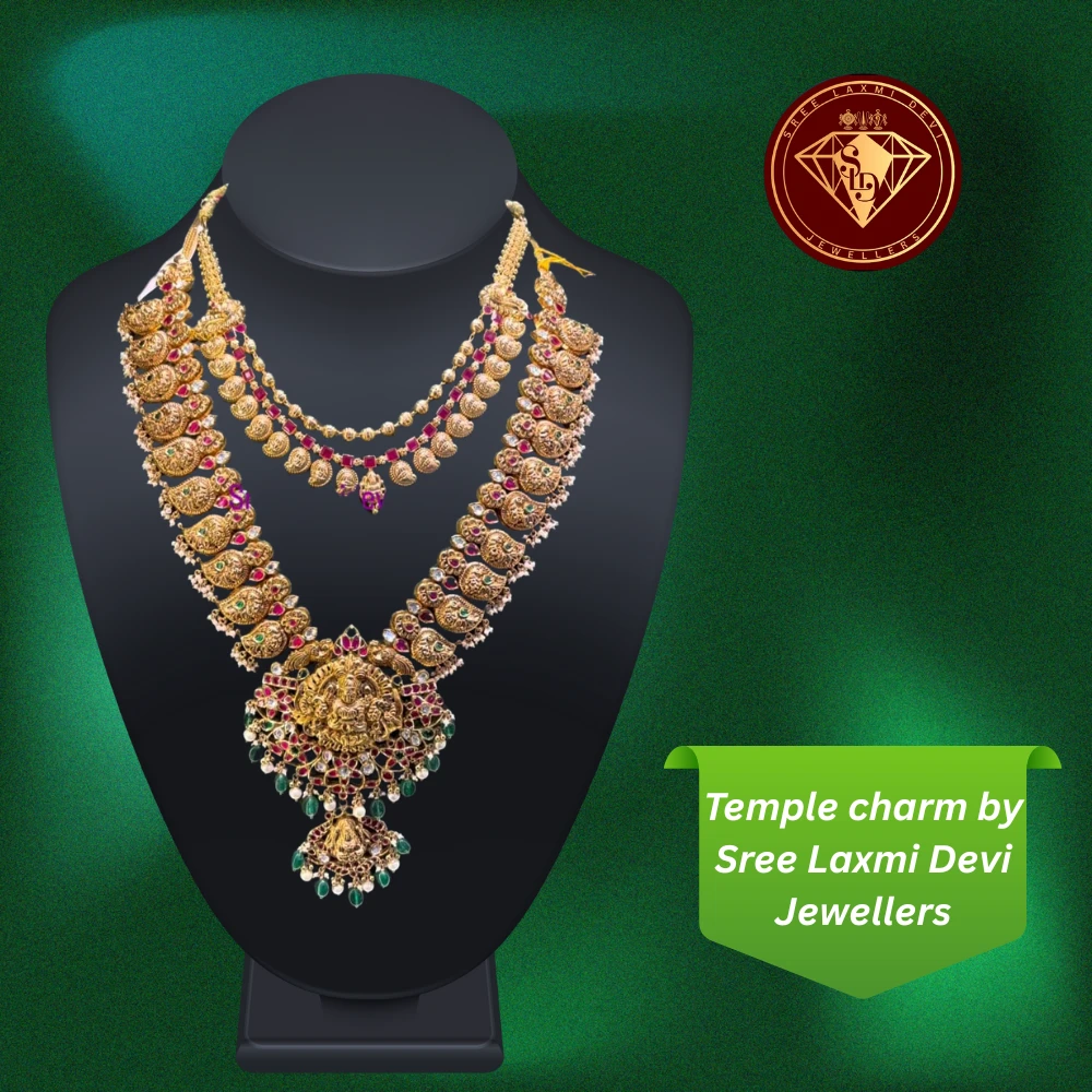 💫 Sree Laxmi Devi’s Temple Gold Beauty ✨ Adorned with Rubies, Emeralds & Divine Detailing 💛